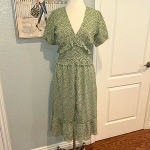 Influence • Mint Green Polkadot Dress • Sz 8